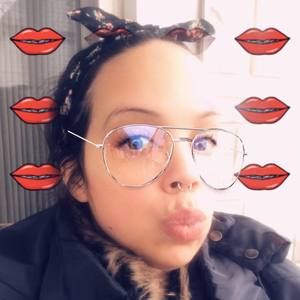 Meet your Posher, Christina